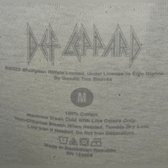 Def Leppard T Shirt  Pyromania Album Cover Short Sleeze - Picture 4 of 4